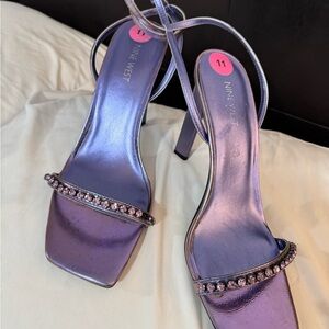 Nine West Lavender Strappy Heels
